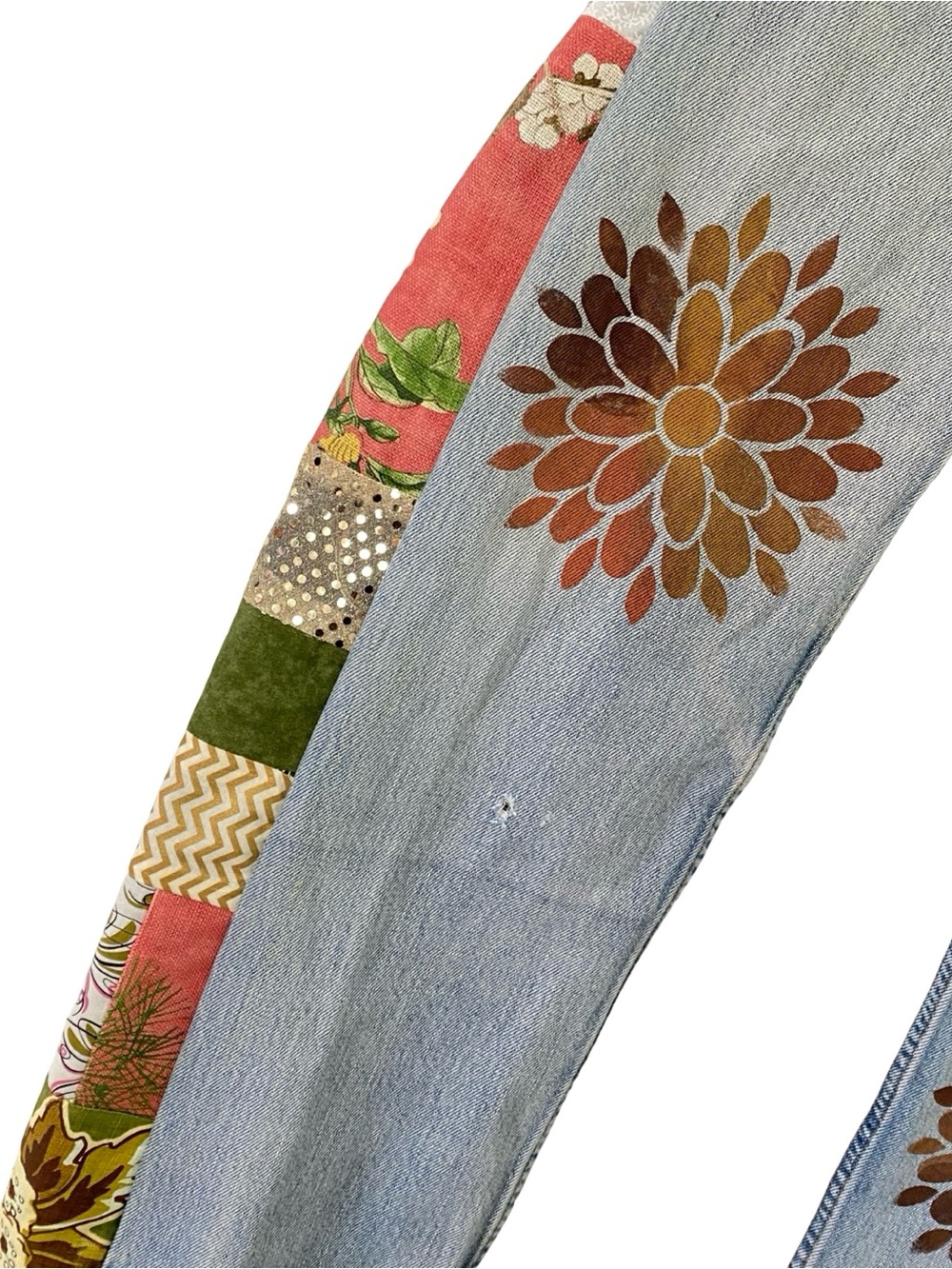 Upcycled Levi’s 505 Custom Jeans Waist 27 Womens Size 4 Small Levis OOAK Floral - Picture 11 of 15